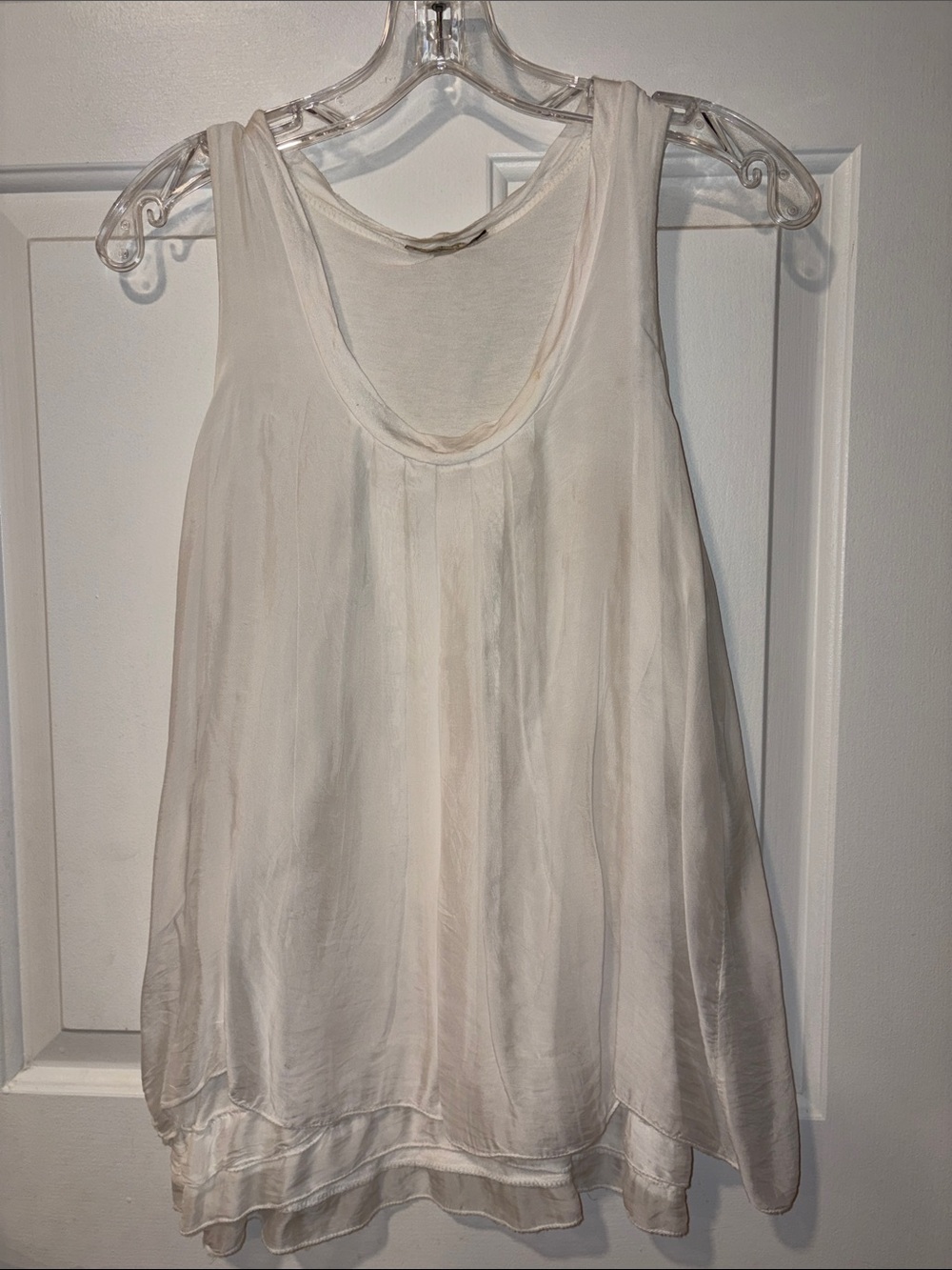 JS Millenium Women's white Sleeveless Layered top. Size Small